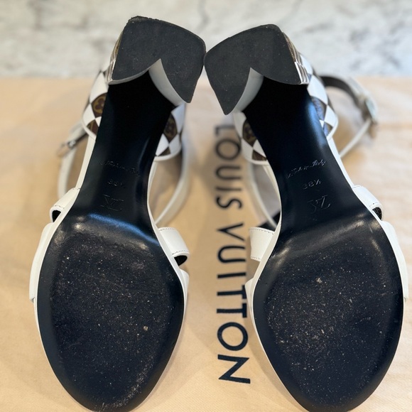 Louis Vuitton heels - Picture 10 of 10